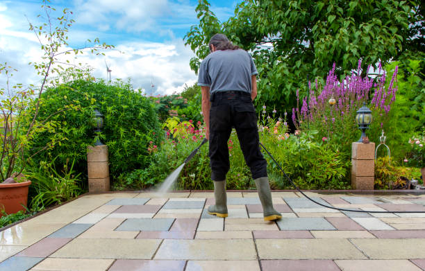 Best Pool Deck Cleaning in Granite Falls, NC